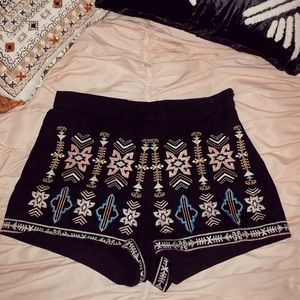 Tribal patterned shorts